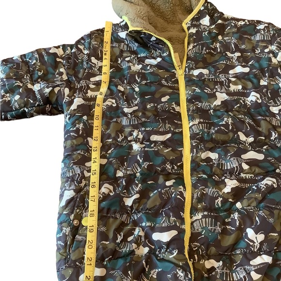 Cat & Jack Reversible Dinosaur Sherpa Puffer Jacket Boys Size L 10/12 - Picture 8 of 10